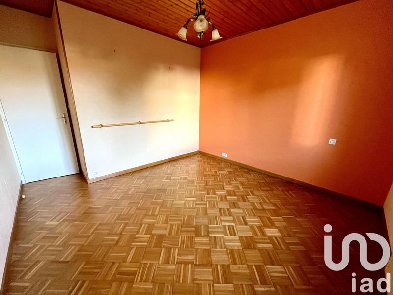 Maison - 93 m² - 4 pièces