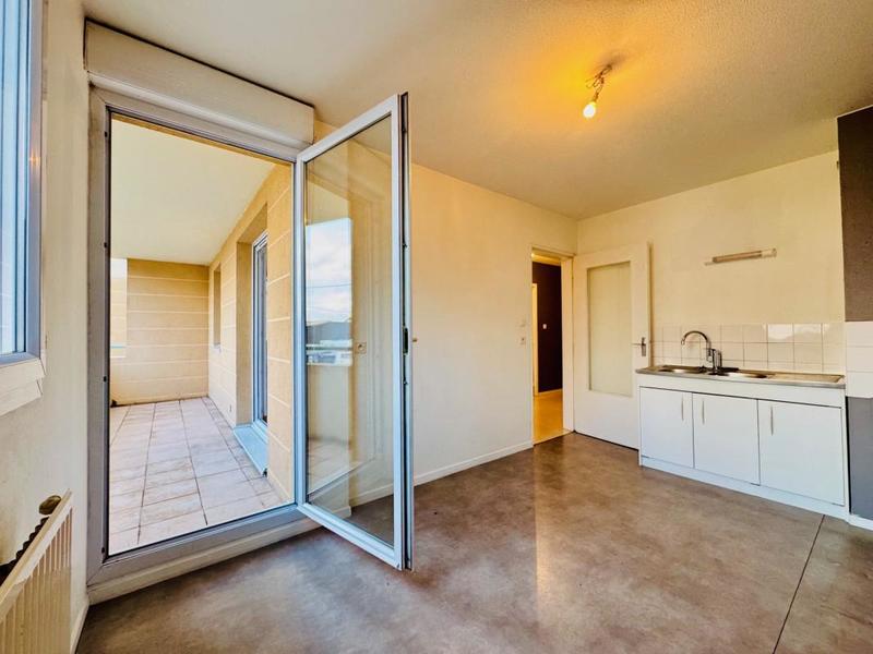 Appartement - 82 m² - 4 pièces