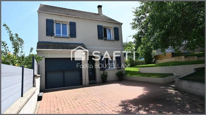 Maison - 94 m² - 5 pièces