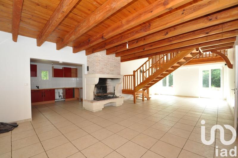 Maison - 260 m² - 10 pièces