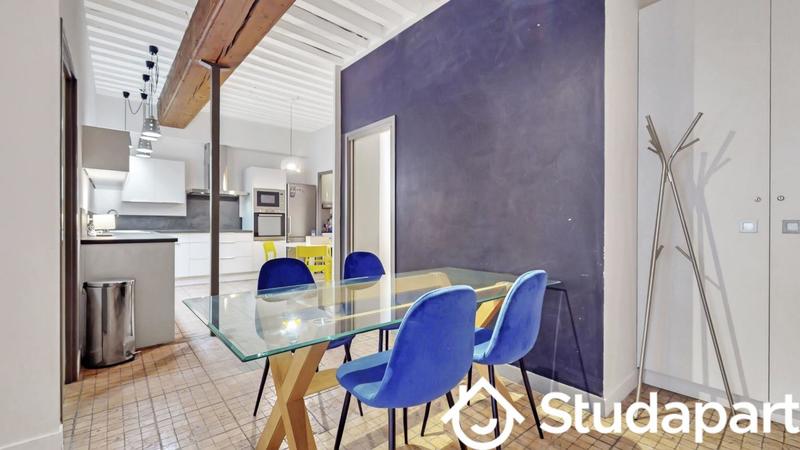 Chambre - 11 m² - 1 pièce