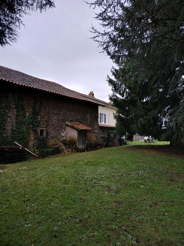 Maison - 213 m² - 8 pièces