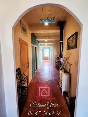 Maison de village - 260 m² - 10 pièces