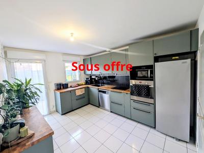 Maison - 84 m² - 4 pièces