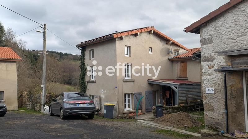 Maison - 92 m² - 6 pièces