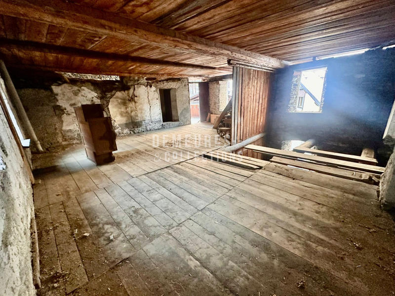 Maison ancienne - 200 m² - 6 pièces