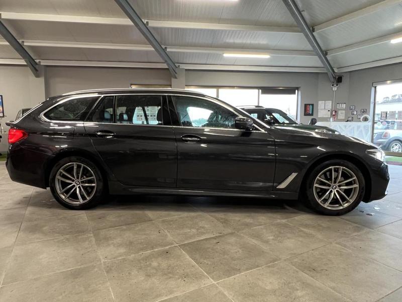 Bmw Série 5 520d Touring - Bva G31 m Sport / Garantie 3 Mois