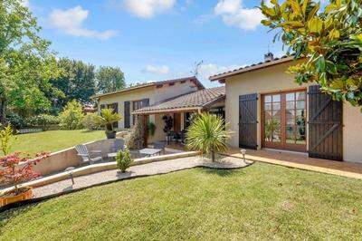 Maison - 144 m² - 5 pièces