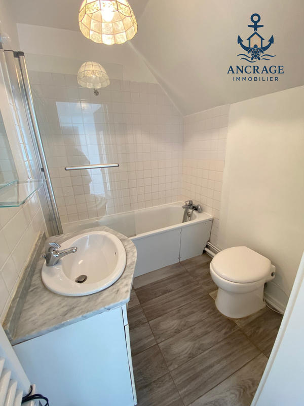 Maison - 86 m² - 4 pièces