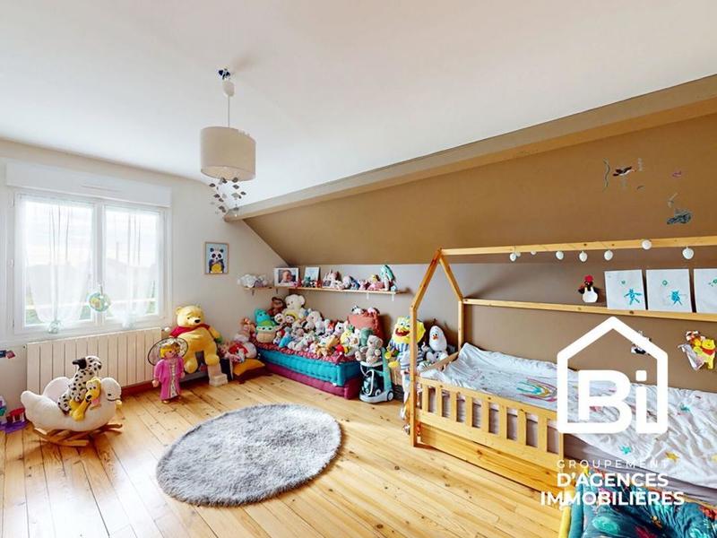 Maison - 136 m² - 7 pièces