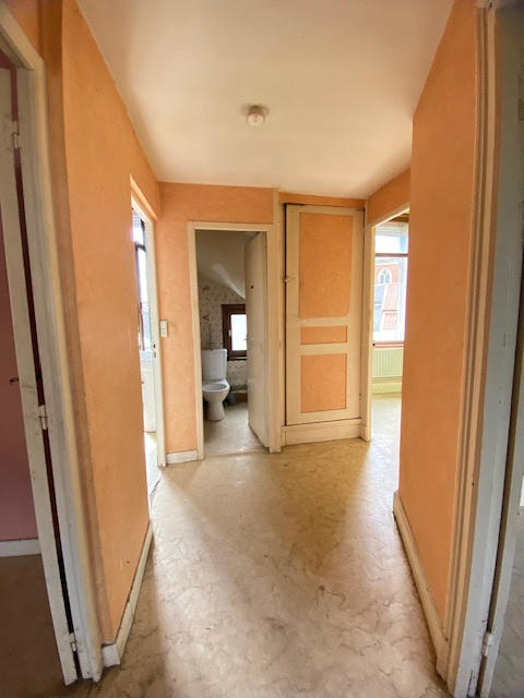 Maison - 93 m² - 6 pièces