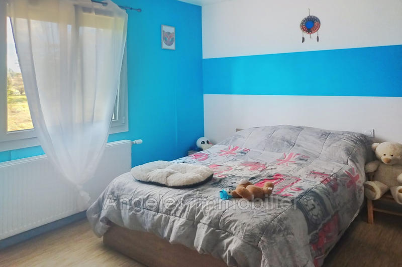 Pavillon - 125 m² - 5 pièces