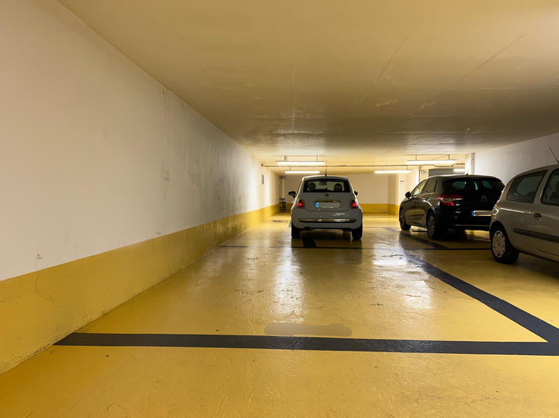 Parking / Garage - 18 m²