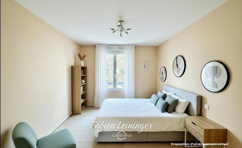 Appartement - 98 m² - 5 pièces