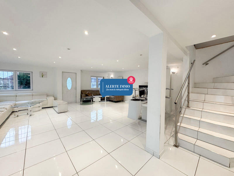 Maison - 125 m² - 4 pièces