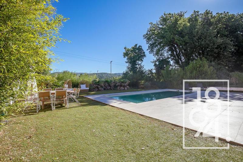 Maison - 165 m² - 4 pièces