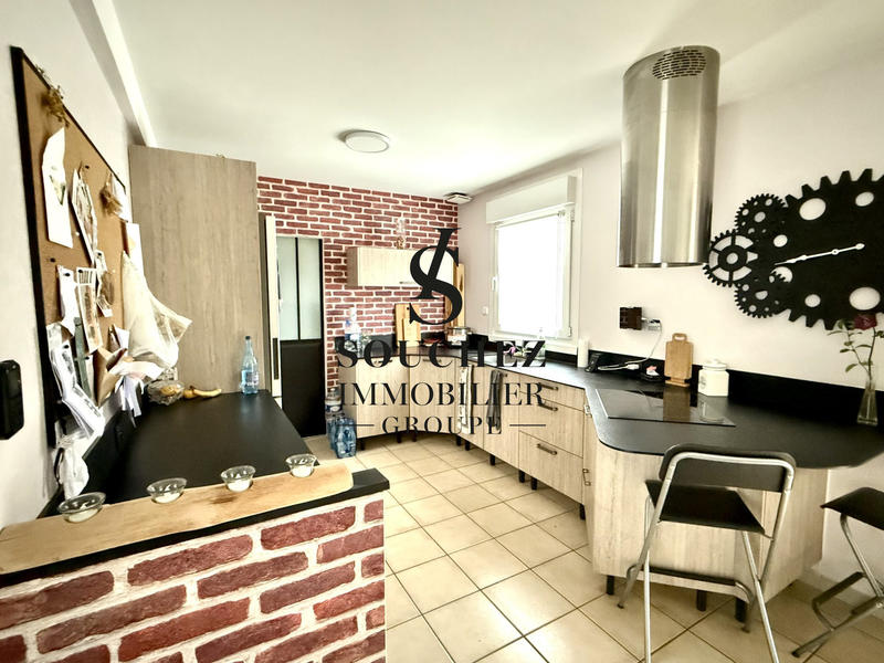 Maison - 105 m² - 5 pièces