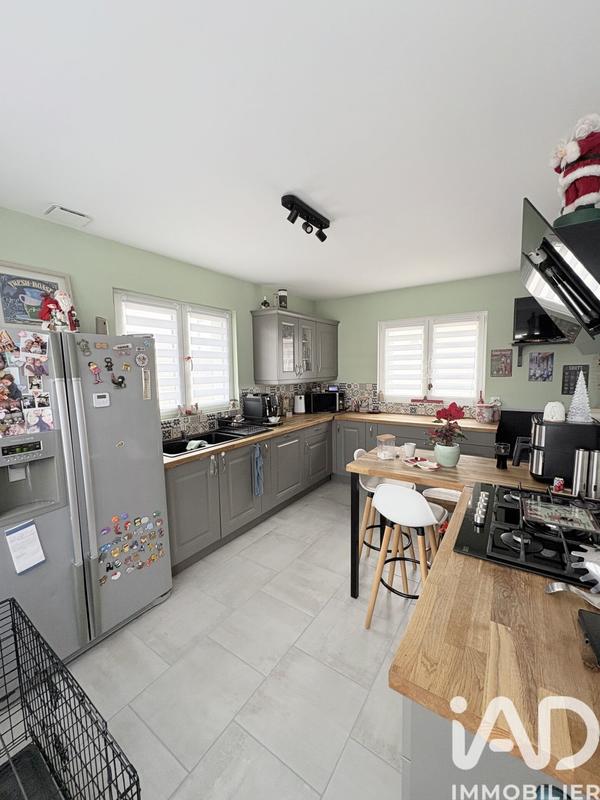 Maison - 95 m² - 5 pièces