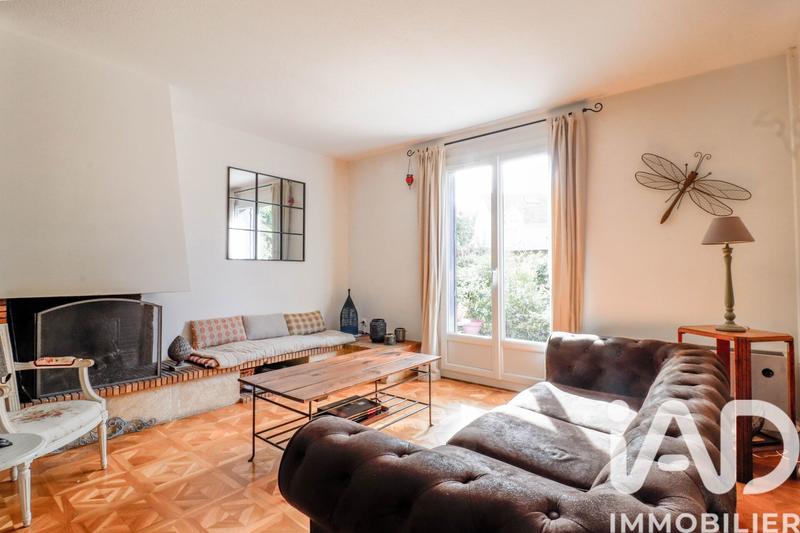Maison - 156 m² - 8 pièces