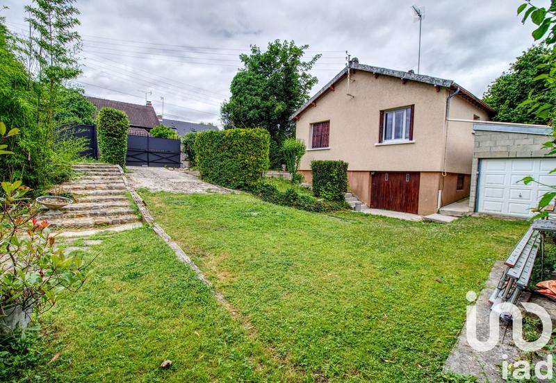 Maison - 90 m² - 5 pièces