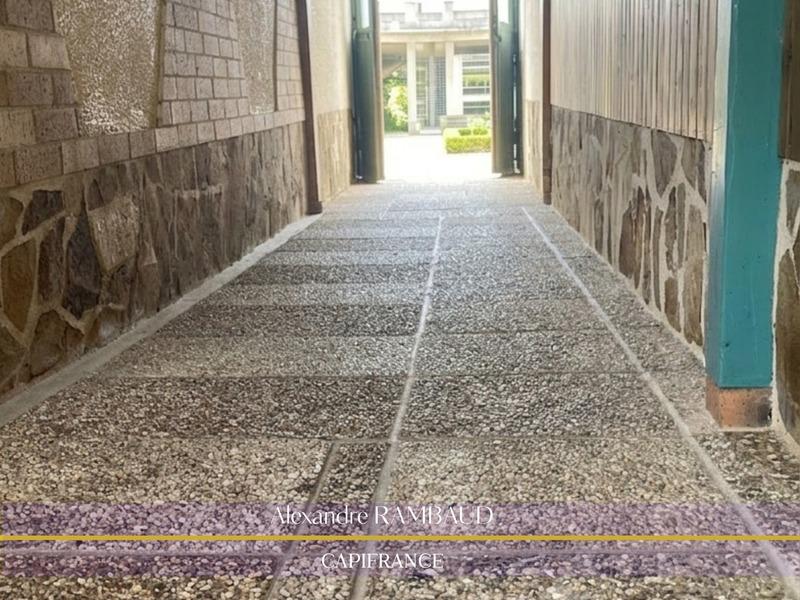 Maison - 102 m² - 5 pièces