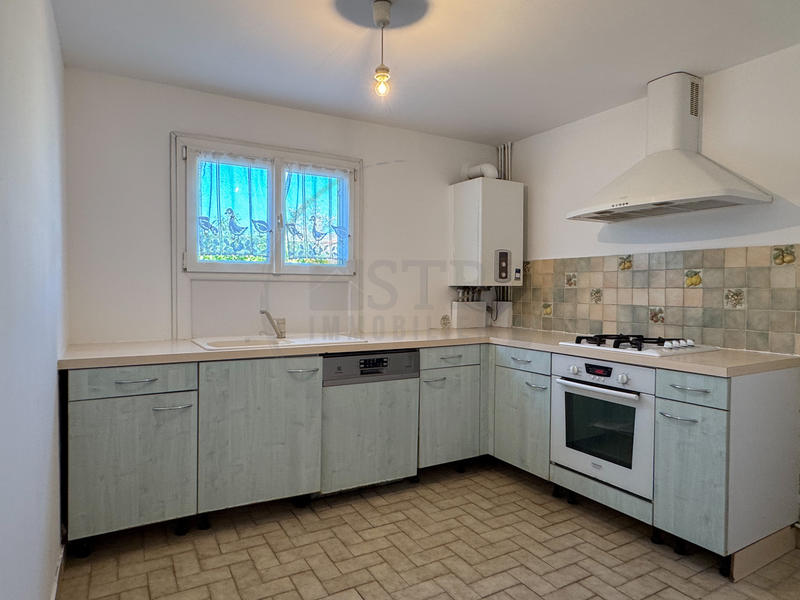 Maison - 89 m² - 5 pièces