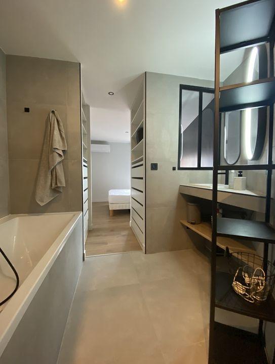 Appartement - 96 m² - 3 pièces