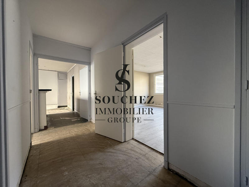 Local commercial - 100 m² - 7 pièces