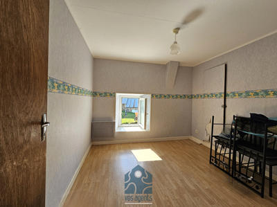 Maison - 100 m² - 6 pièces