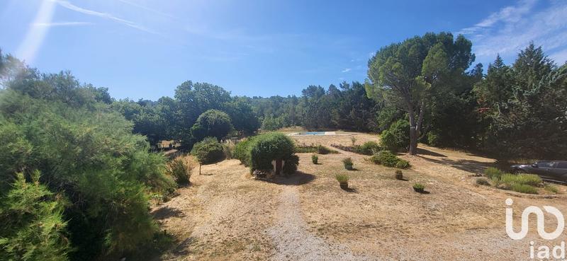 Maison - 390 m² - 11 pièces