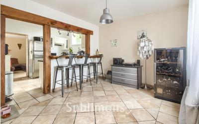 Maison - 120 m² - 5 pièces