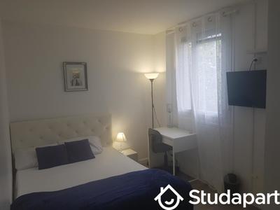 Chambre - 25 m² - 1 pièce