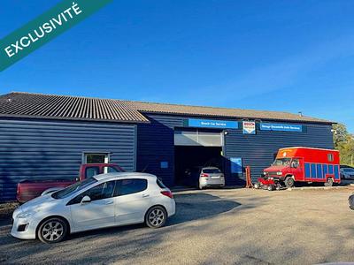 Local commercial - 250 m² - 2 pièces