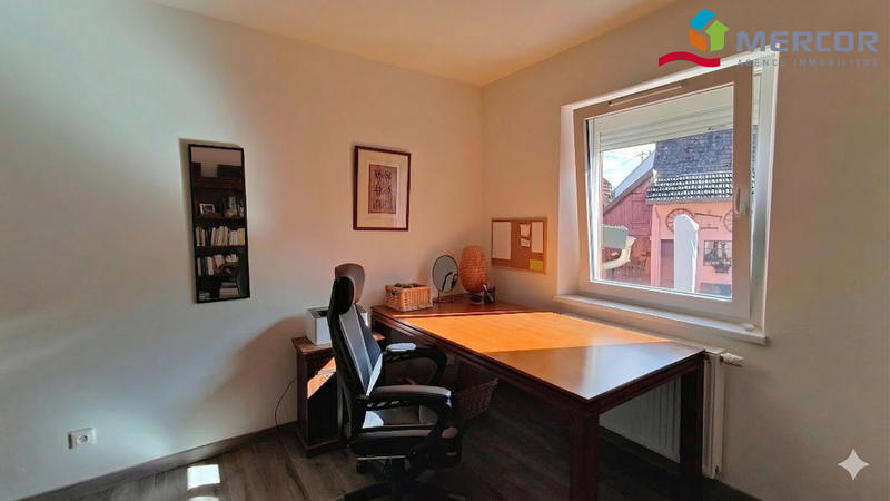 Maison - 85 m² - 4 pièces