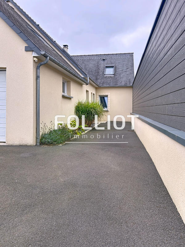 Maison - 171 m² - 7 pièces