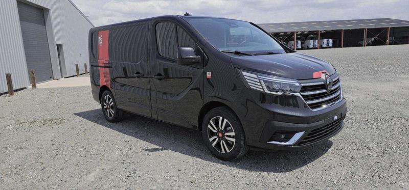 Renault Trafic Fourgon L1h1 Blue Dci 170 Auto Red Edition Exclusive