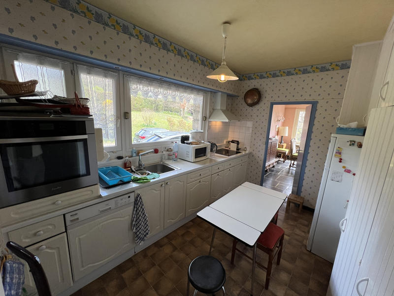 Maison - 268 m² - 6 pièces