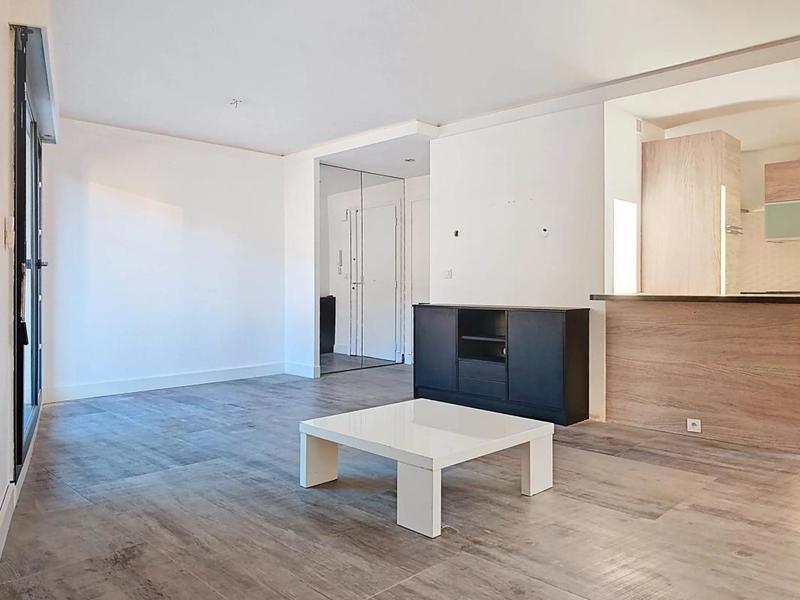 Appartement - 74 m² - 3 pièces