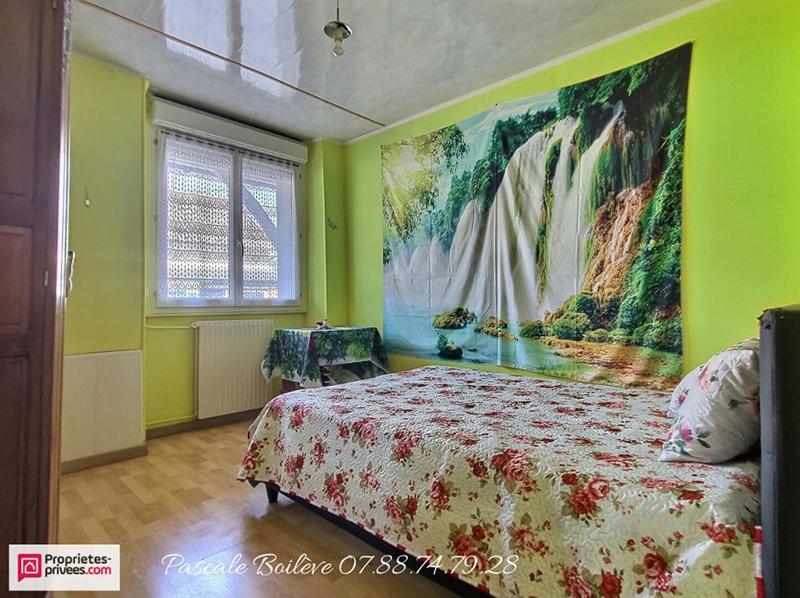 Maison - 200 m² - 7 pièces