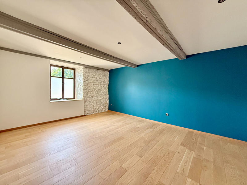 Maison - 456 m² - 10 pièces