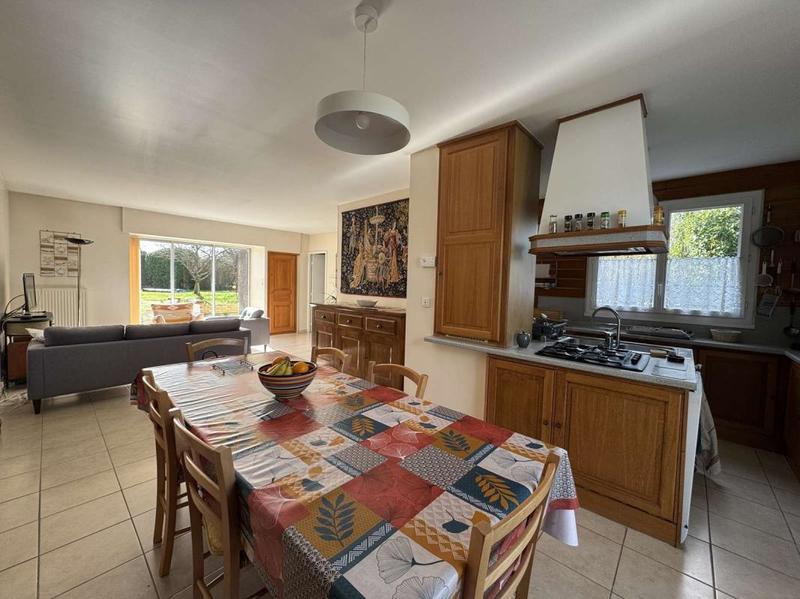 Maison - 150 m² - 6 pièces