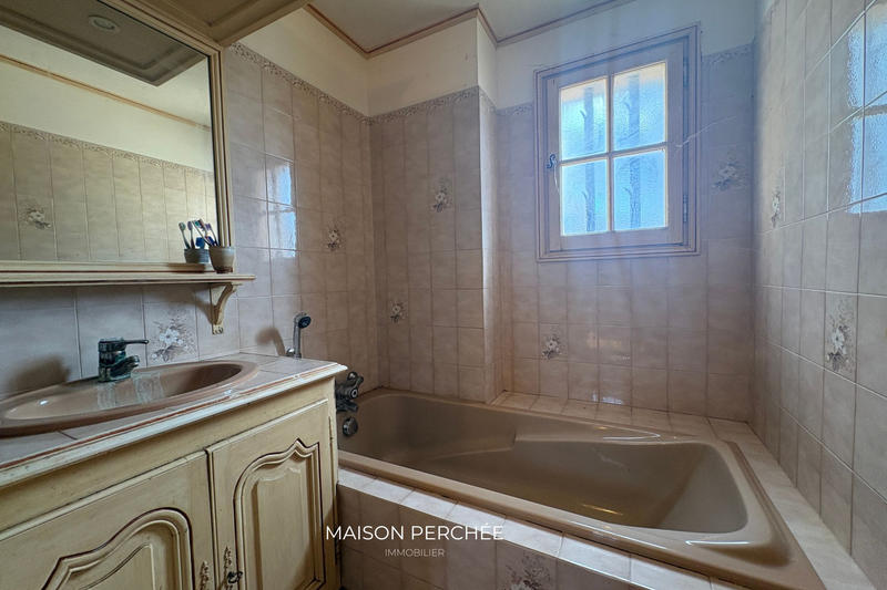 Maison - 165 m² - 6 pièces