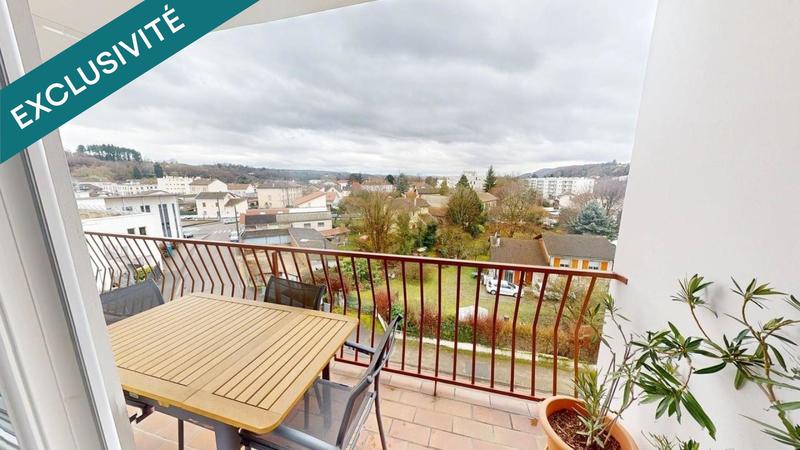 Appartement - 94 m² - 4 pièces