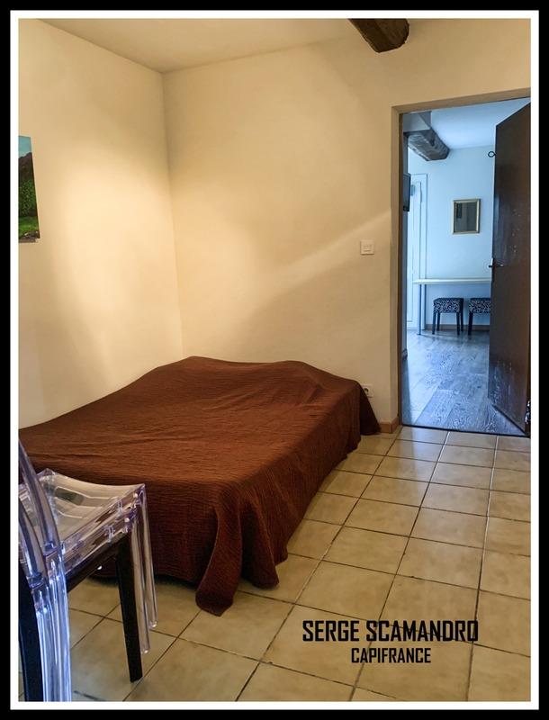 Maison - 216 m² - 7 pièces