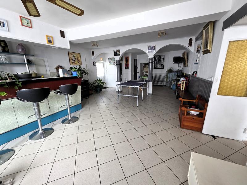 Maison - 169 m² - 7 pièces