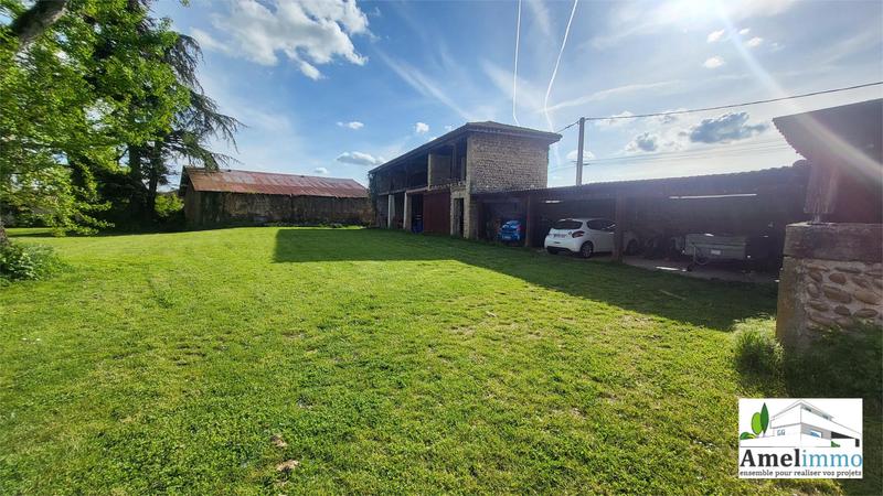 Maison - 250 m² - 7 pièces