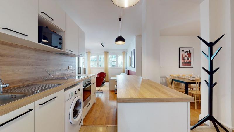 Appartement - 112 m² - 6 pièces