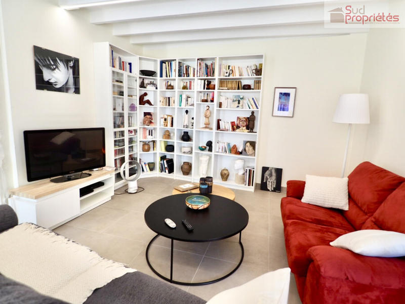 Maison - 306 m² - 8 pièces