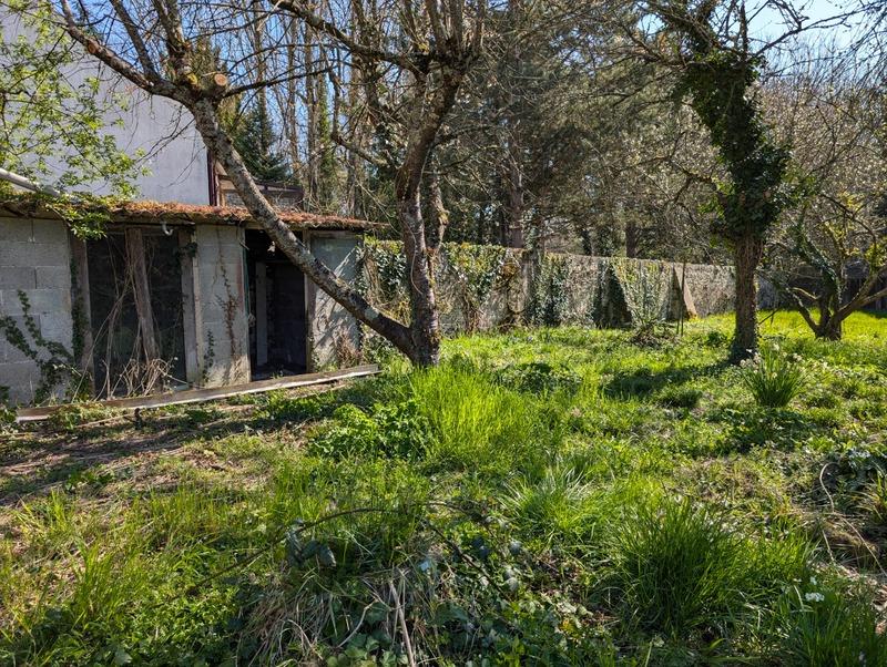 Maison en pierre - 99 m² - 4 pièces