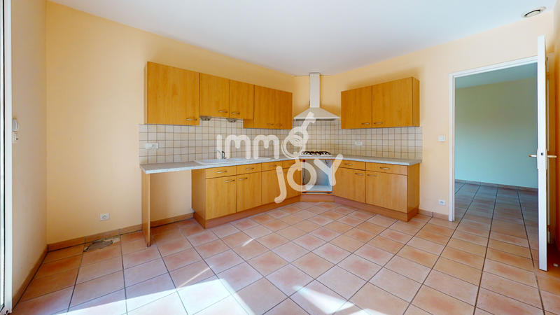 Maison - 136 m² - 5 pièces